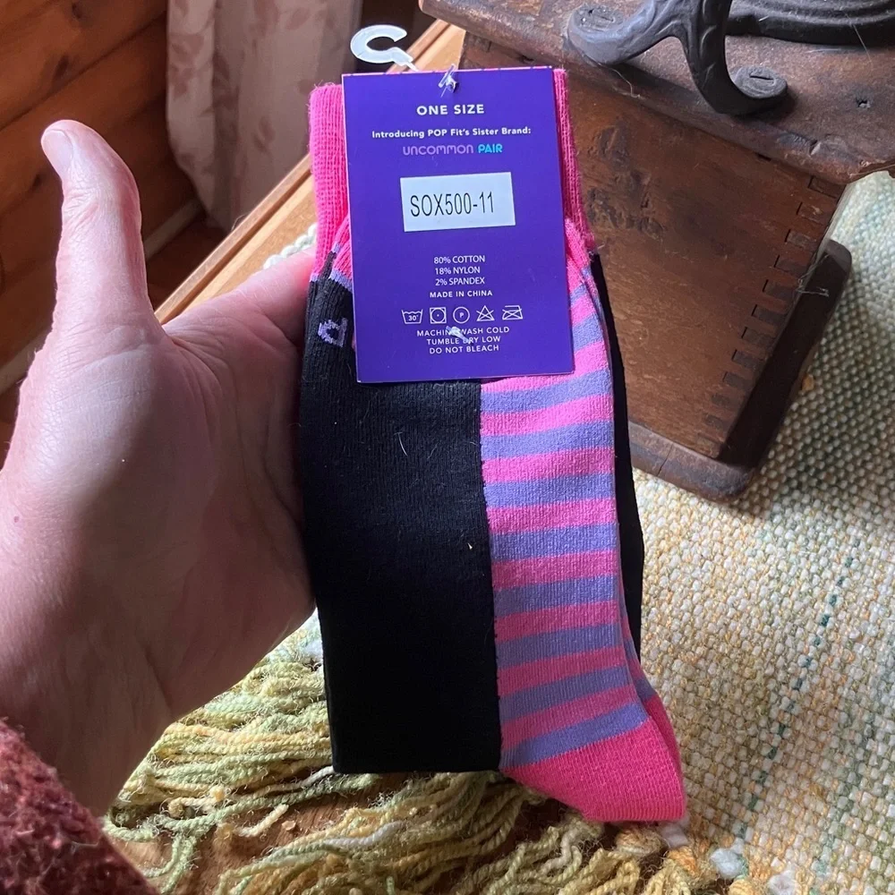 Uncommon Pair Pop Fit OS cotton blend socks black with stripes  NEW in package